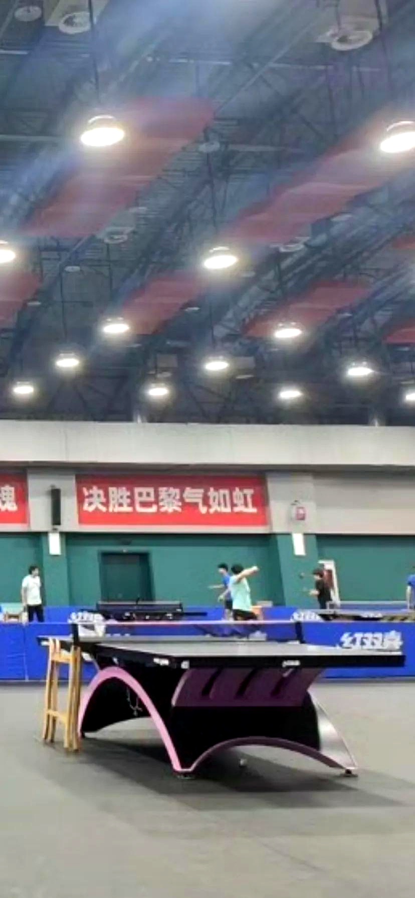国内球员勤练技艺，亚洲杯实力壮硕向前冲