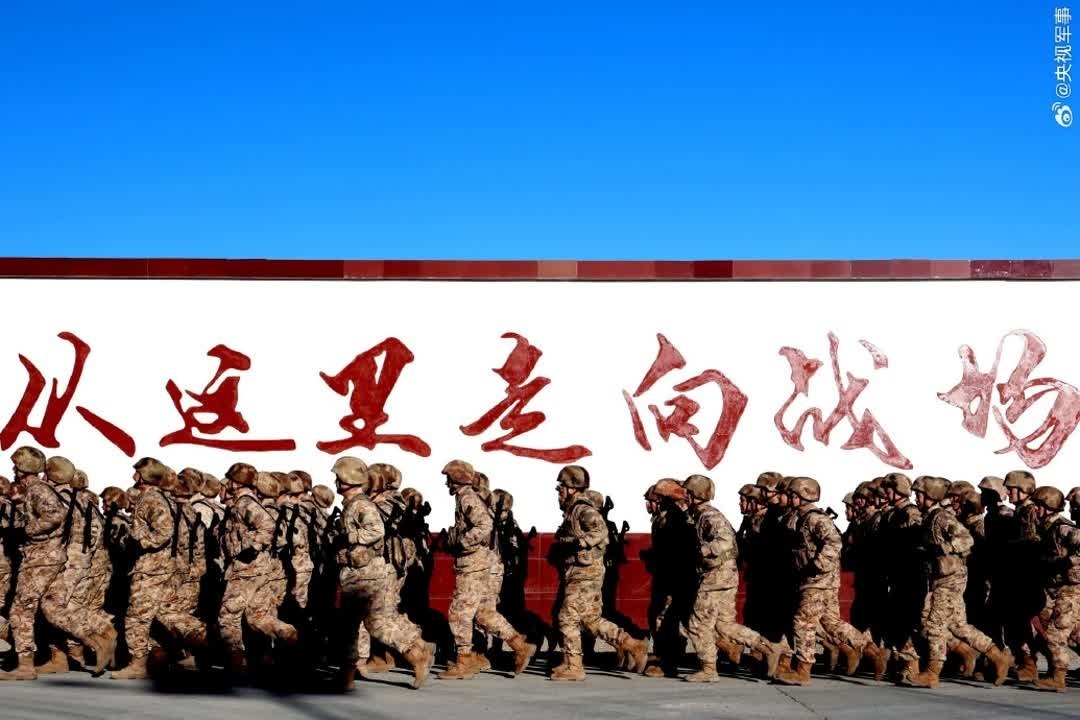 凯泽斯劳滕士气高昂，备战关键战役的简单介绍